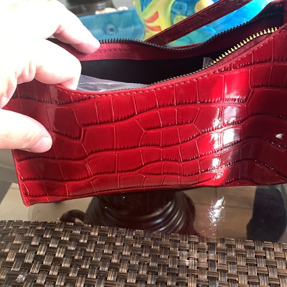 Live and share show flyer half will be donated - Picture 13 of 16